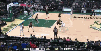 九游会j9官网真人游戏第一品牌【菜鸟】埃迪18分钟14分11板 76人落选华子12+7 独行侠凯利12+11