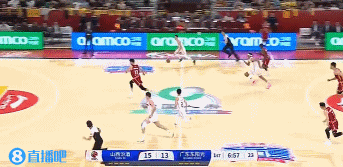 j9九游真人游戏第一品牌登录入口帽子戏法！胡明轩连中3记三分 帮助广东占据场上主动