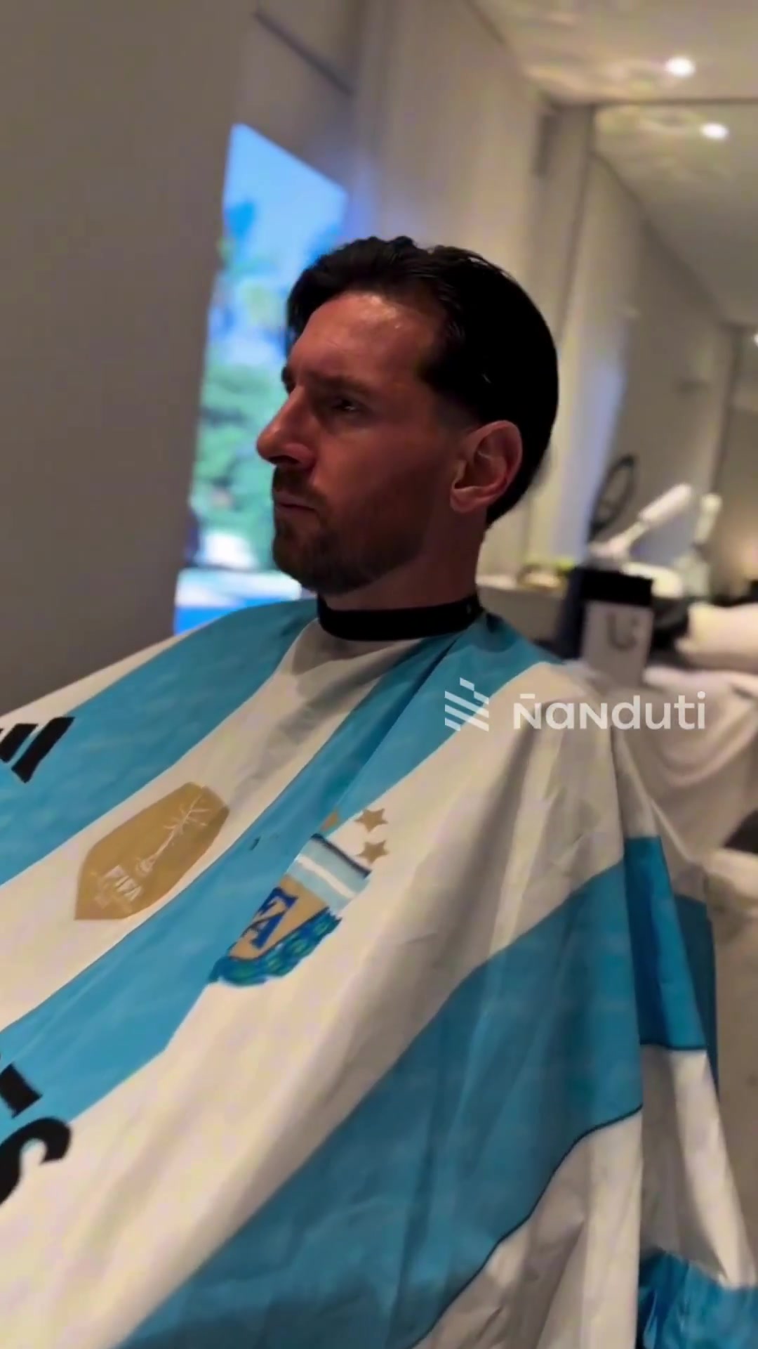 j9九游真人游戏第一平台💇‍♂️理发了！梅西剪了个新造型，这发型你打几分？