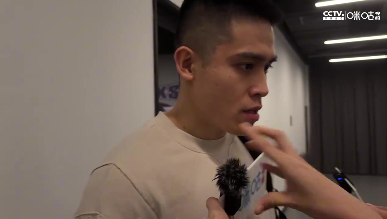 j9九游会老哥俱乐部交流陈盈骏：广厦的防守让我们难以进入自己的进攻节奏 心态出了问题