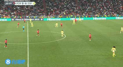 j9九游真人游戏第一品牌登录入口西班牙领先！葡萄牙门前解围失误，祖比门迪破门